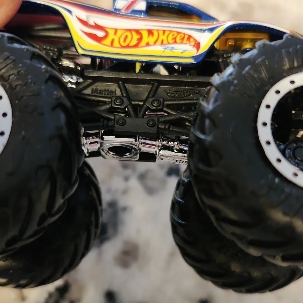Mattel hotwheels truck